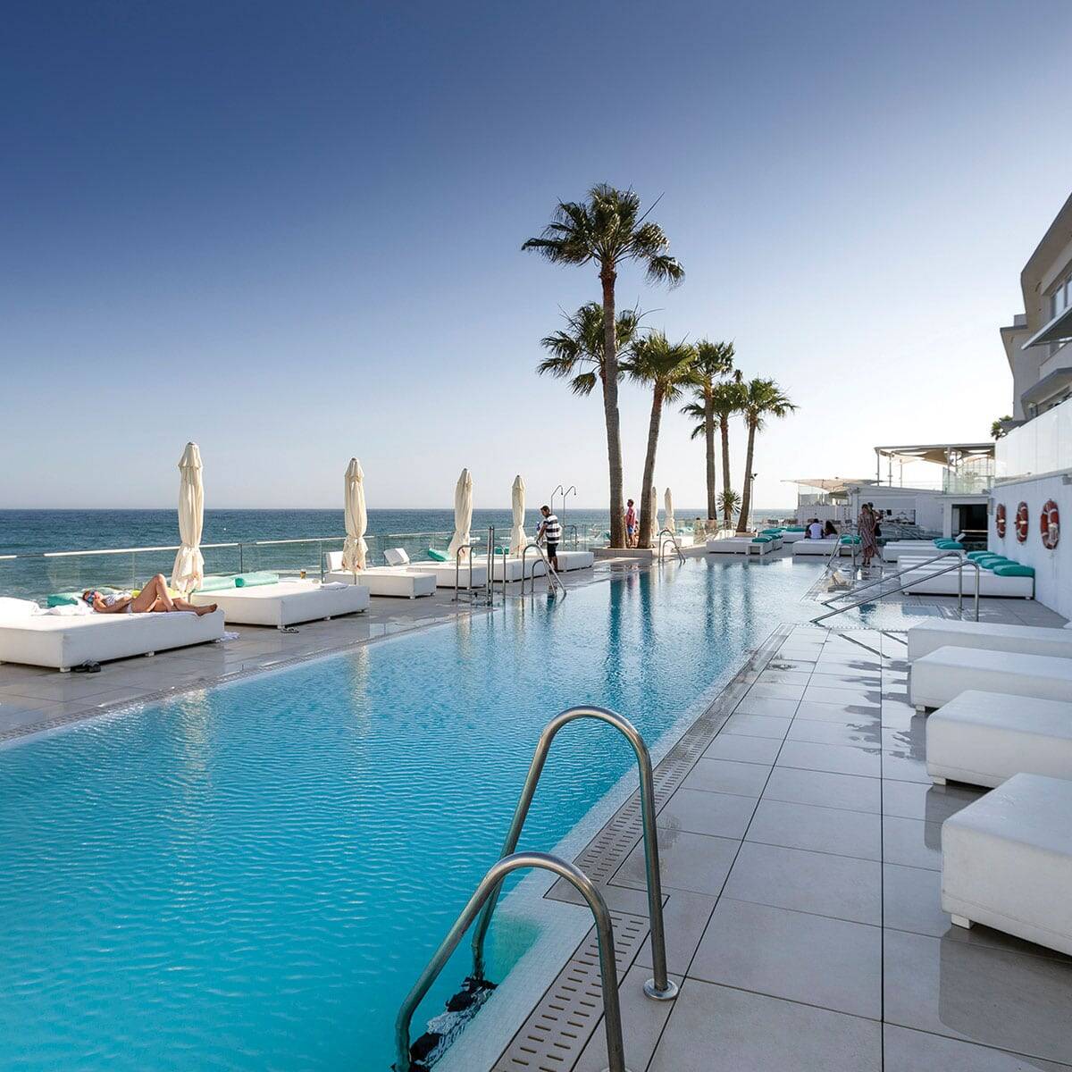 Max Beach Sun Club