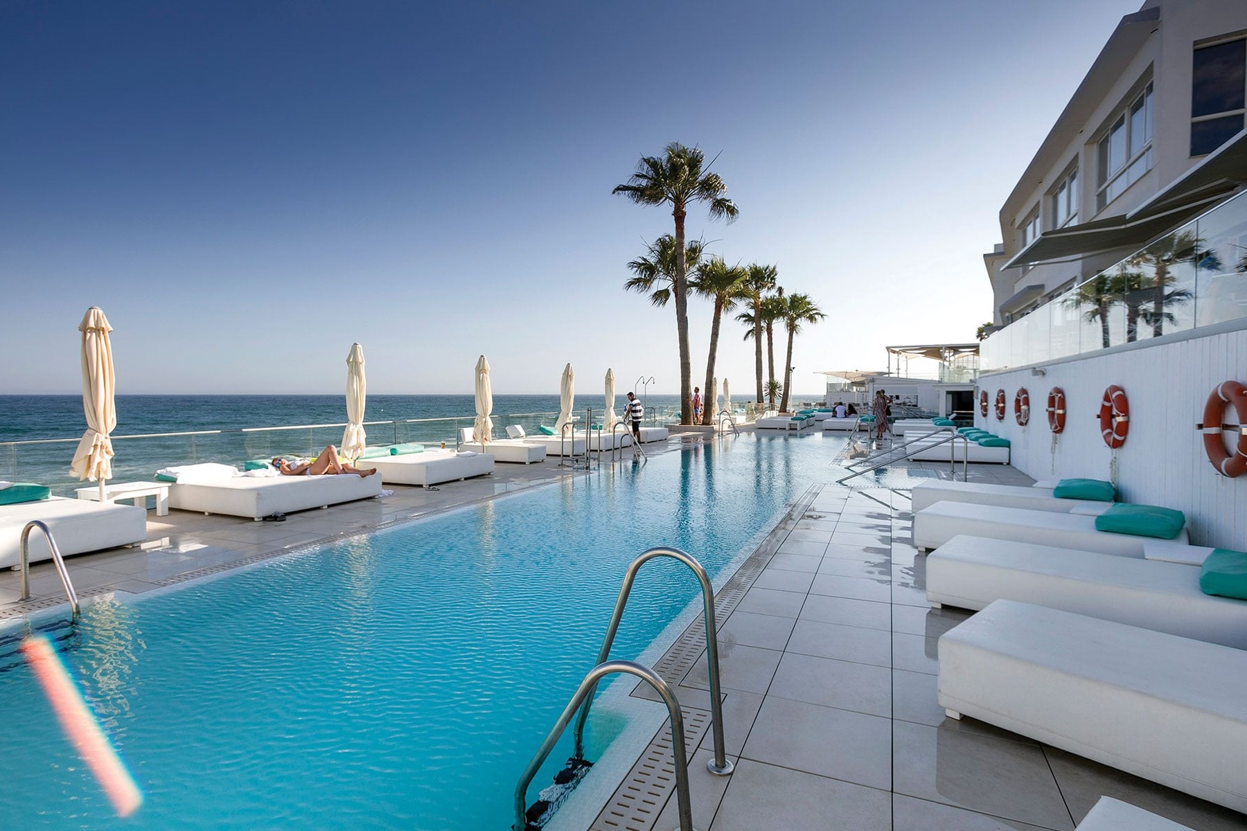 Max Beach Sun Club